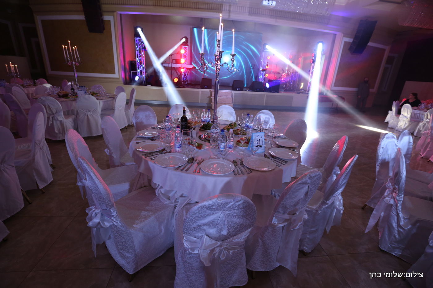 באירוע אחד: חופה כדת וכדין לשלושה זוגות מתקרבים