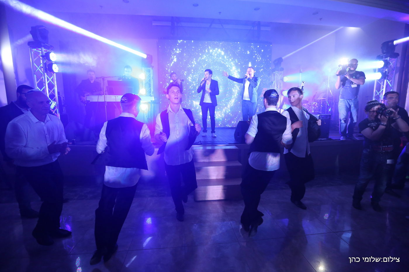 באירוע אחד: חופה כדת וכדין לשלושה זוגות מתקרבים