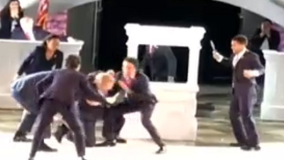 ההצגה המסיתה