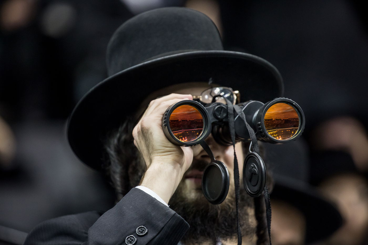 צופה אל המזרח