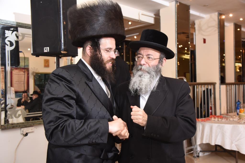 העסקן של חסידות צאנז יוסי יעקובוביץ בירמץ בן. צפו בגלריה