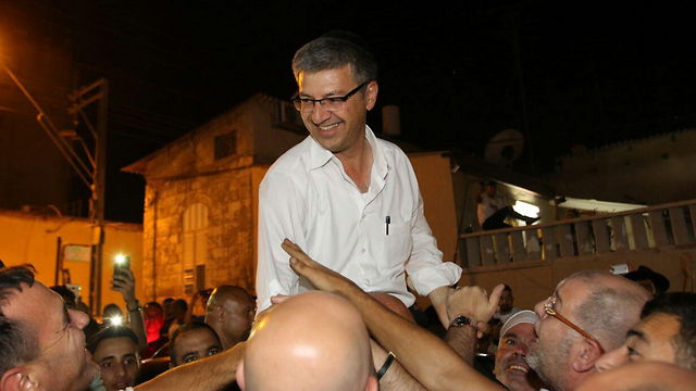 ראש העיר הנבחר מיכאל וידל, הלילה