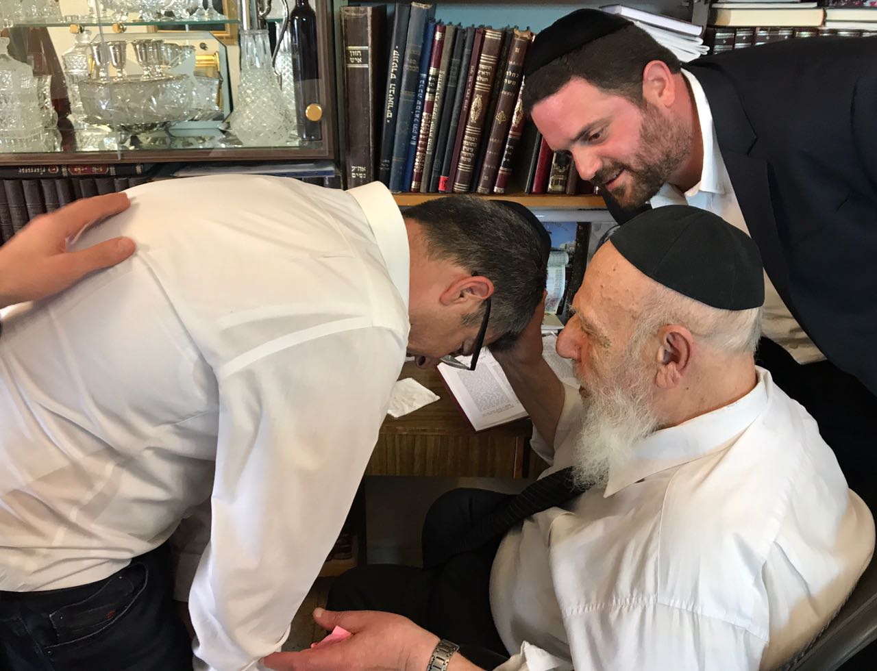 לאחר הניצחון ברמלה: מיכאל וידל התברך אצל נשיא המועצת