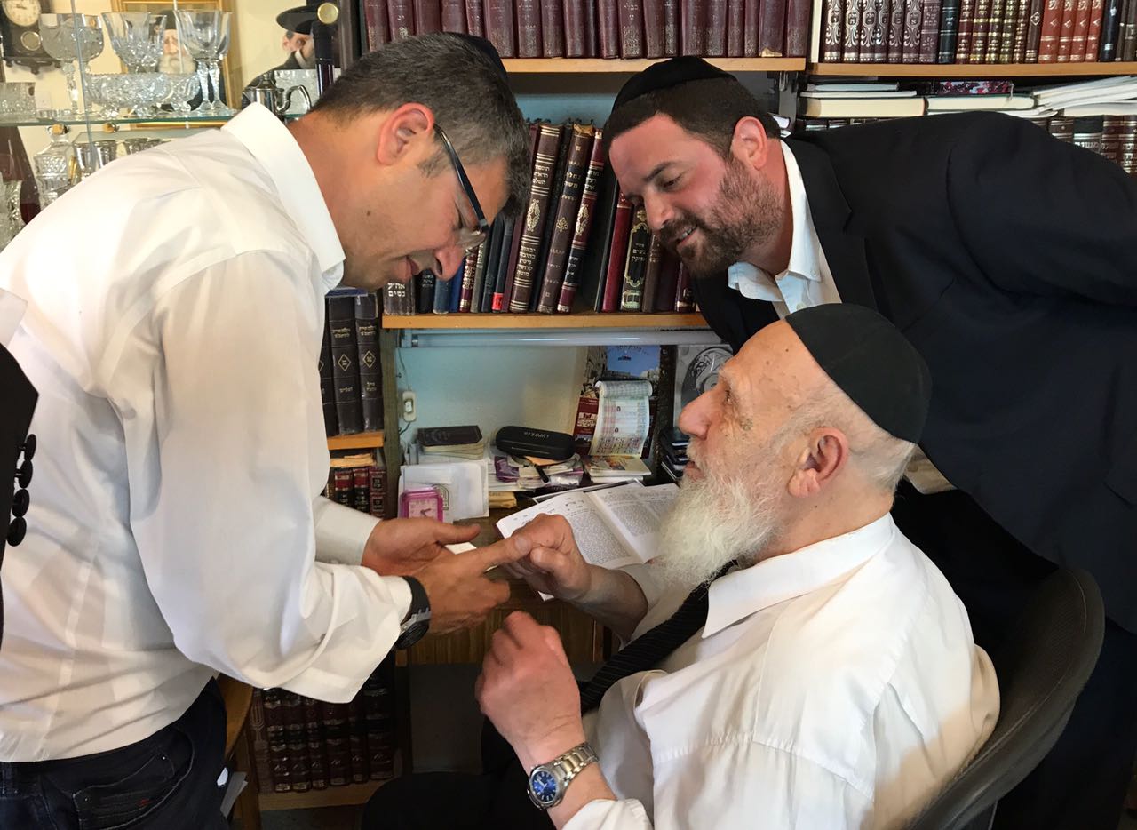 לאחר הניצחון ברמלה: מיכאל וידל התברך אצל נשיא המועצת