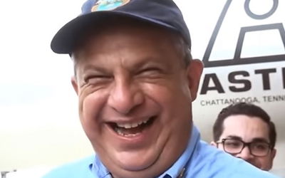 נזקק לכוס מים אחרי החוויה