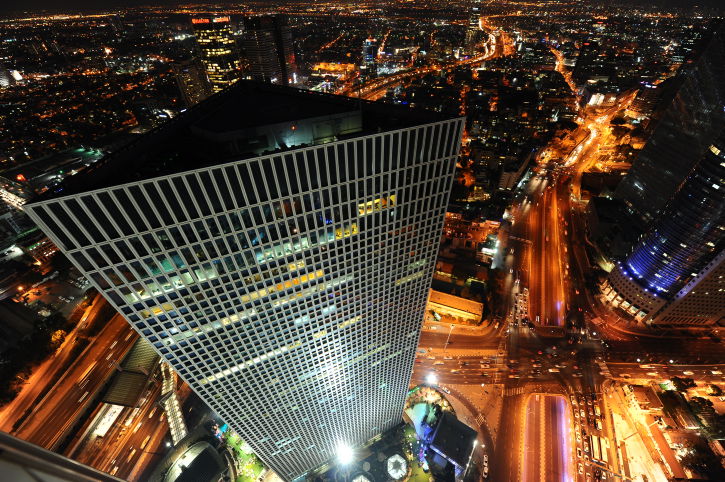 השמים של תל אביב • צפו בגלריה ממגדלי עזריאלי