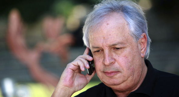 חקירת בכירי בזק תימשך גם בשעות הבוקר