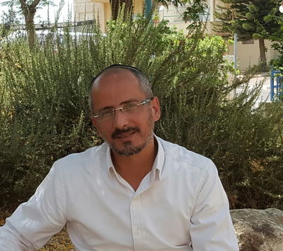 תומר חתוכה בבלדת חופות חדשה: בואי כלה