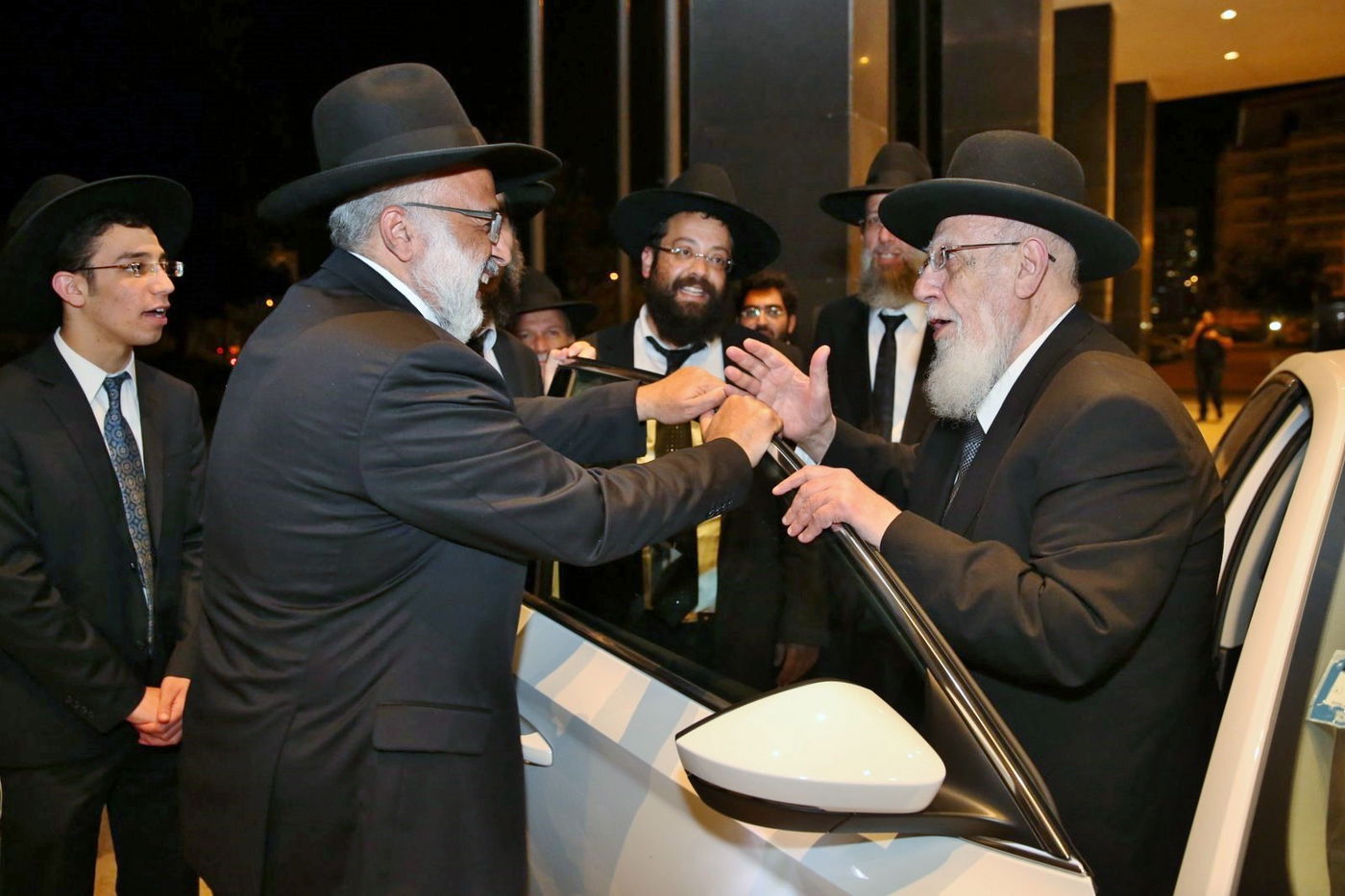 במעמד רבנים: הושק ספרו החדש של נשיא המועצת הגר"ש כהן • צפו