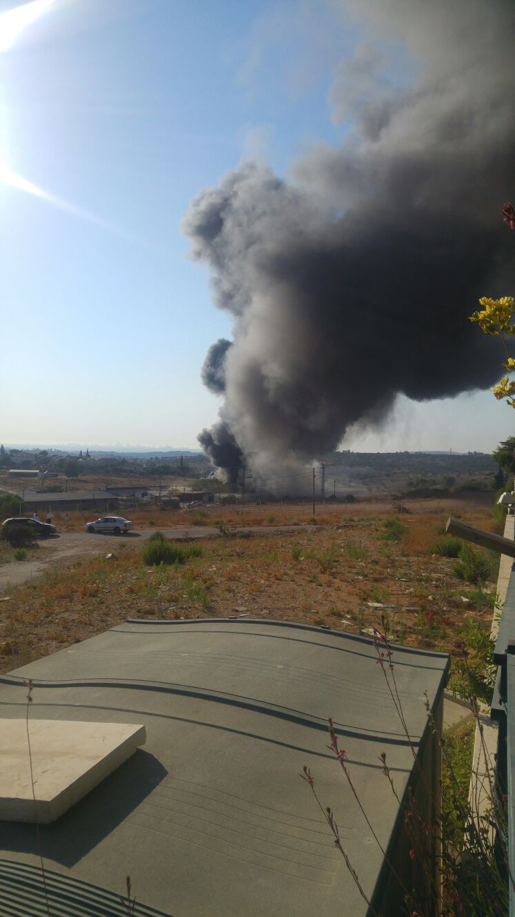 אש עזה: תושבי מתתיהו הסתגרו בבתיהם