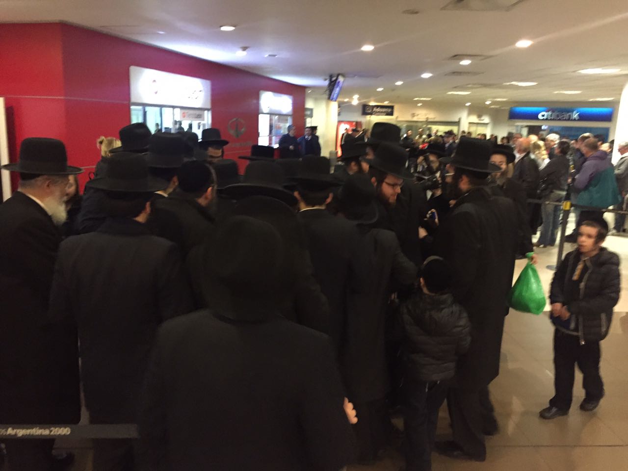 ארגנטינה: קבלת פנים לאדמו"ר מתולדות אהרן