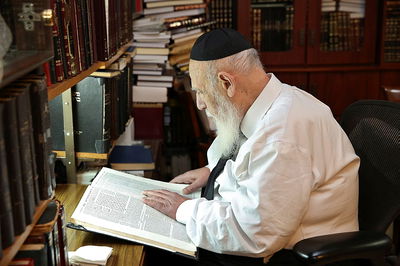 חכם שלום כהן לבחורי ישיבה: "נצלו את הזמן"