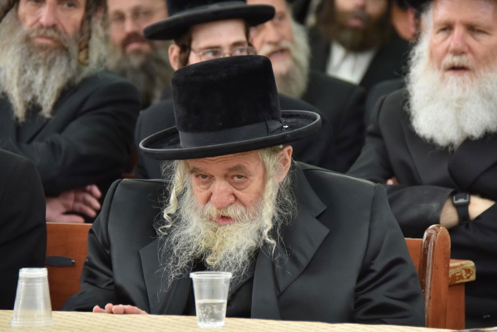 ילדי כיתה ג' בת"ת 'זיו התורה' חגגו את סיום חמישה חומשי תורה • גלריה