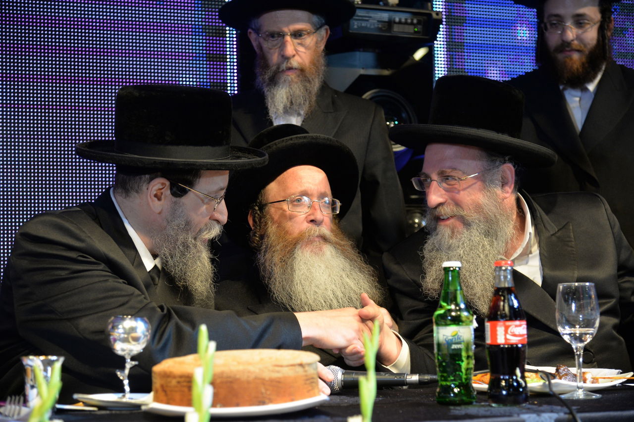 השדכנים דנו: איך מוצאים שידוכים לאלטרע'ס?