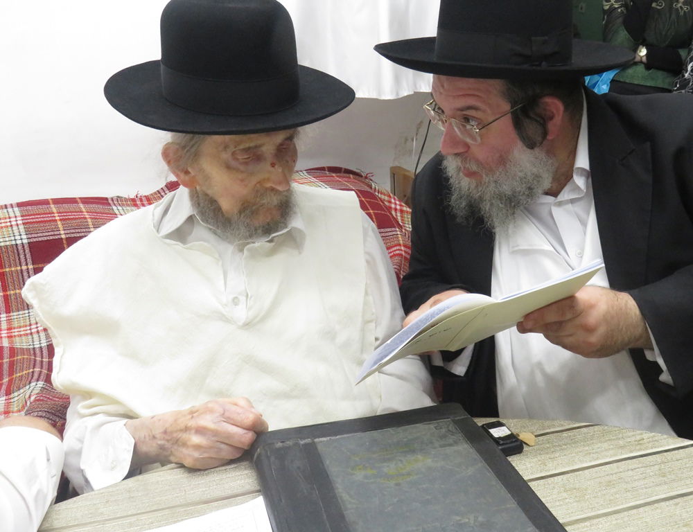 החברותא ובנו התברכו אצל מרן הרב שטיינמן