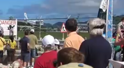 מטוס - בקרבה מוגזמת