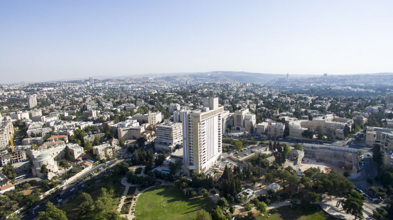 ירושלים, תל אביב ו...מודיעין עילית מהאוויר