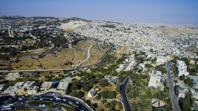 ירושלים, תל אביב ו...מודיעין עילית מהאוויר