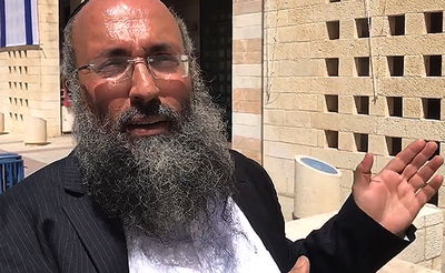 איום יו"ר ועד ההורים ב'סנהדרין': "אם צריך נפוצץ בלוני גז"