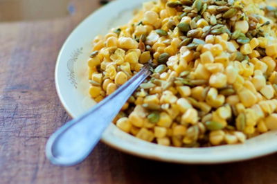 מתכון לסלט תירס קייצי. אילוסטרציה