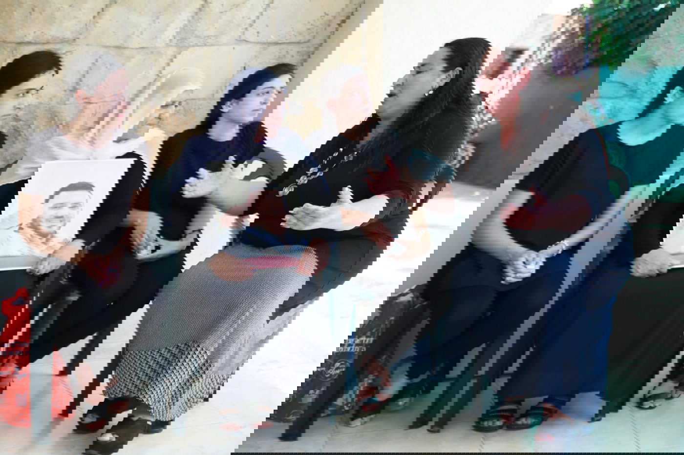 ברית דמים: משפחות יהודיות שכולות ניחמו את משפחות השוטרים הדרוזים שנרצחו • צפו