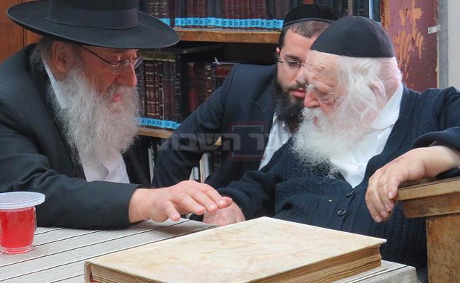 הגר"ב סולובייצ'יק אצל מרן הגר"ח קנייבסקי