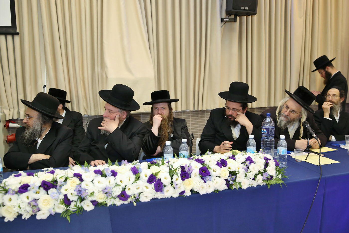 ועידת רפואה והלכה של מכבי שירותי בריאות