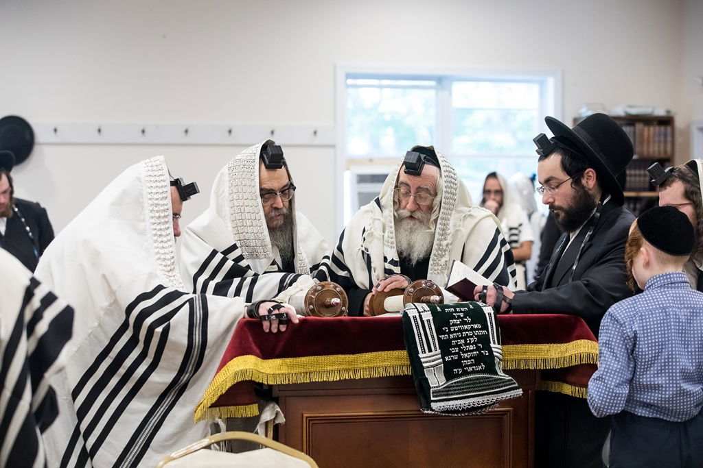 הקושיא והטיול: הצצה לנופש האדמו"ר מסאטמר • צפו