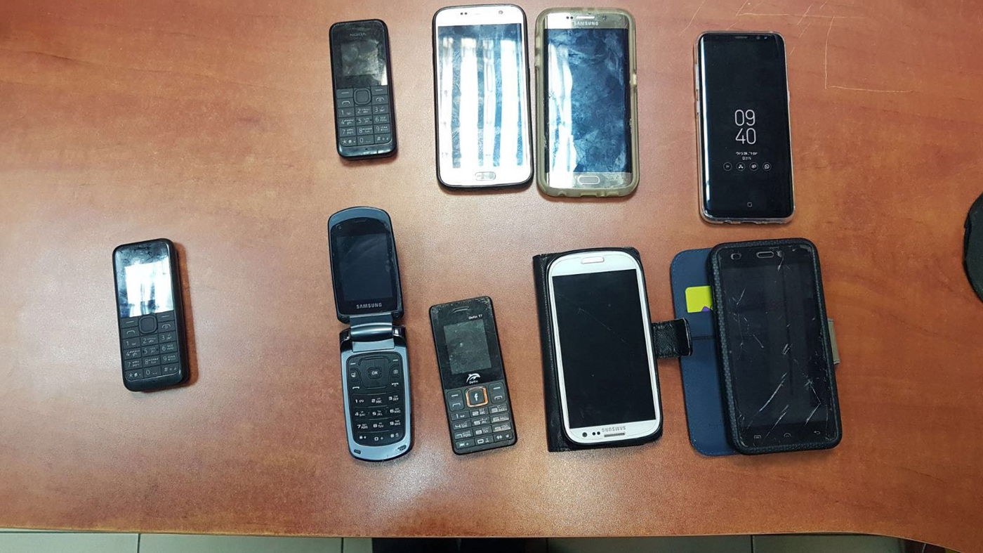 המכשירים הגנובים