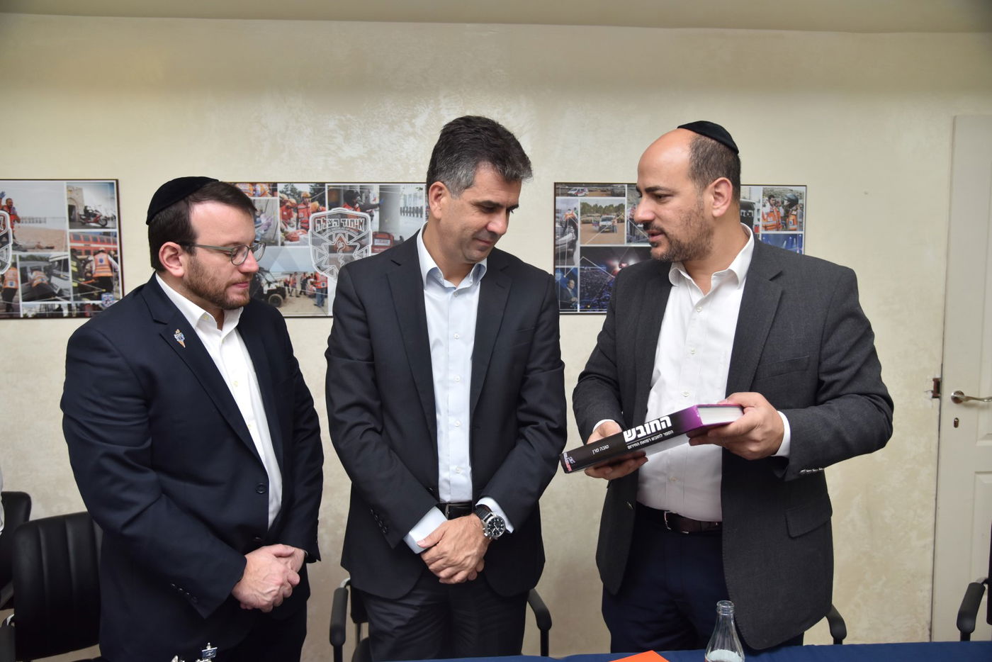 שר הכלכלה אלי כהן: "מודה למתנדבים העוסקים במלאכת קודש"