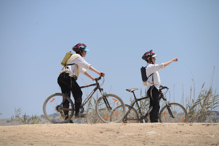 בין הזמנים • כללי זהירות ברכיבה על אופניים