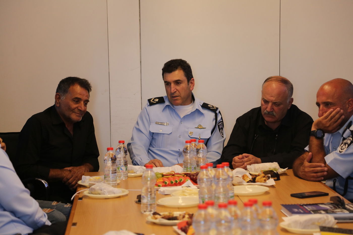 מפקדי המשטרה נפגשו עם האבות השכולים בכותל המערבי