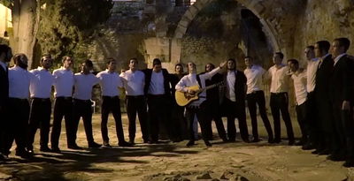 דודי קנופלר ו'מלכות' בקליפ חדש - "נחמו"