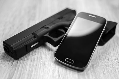 יצרני הנשקים מבקשים את עזרת ההאקרים