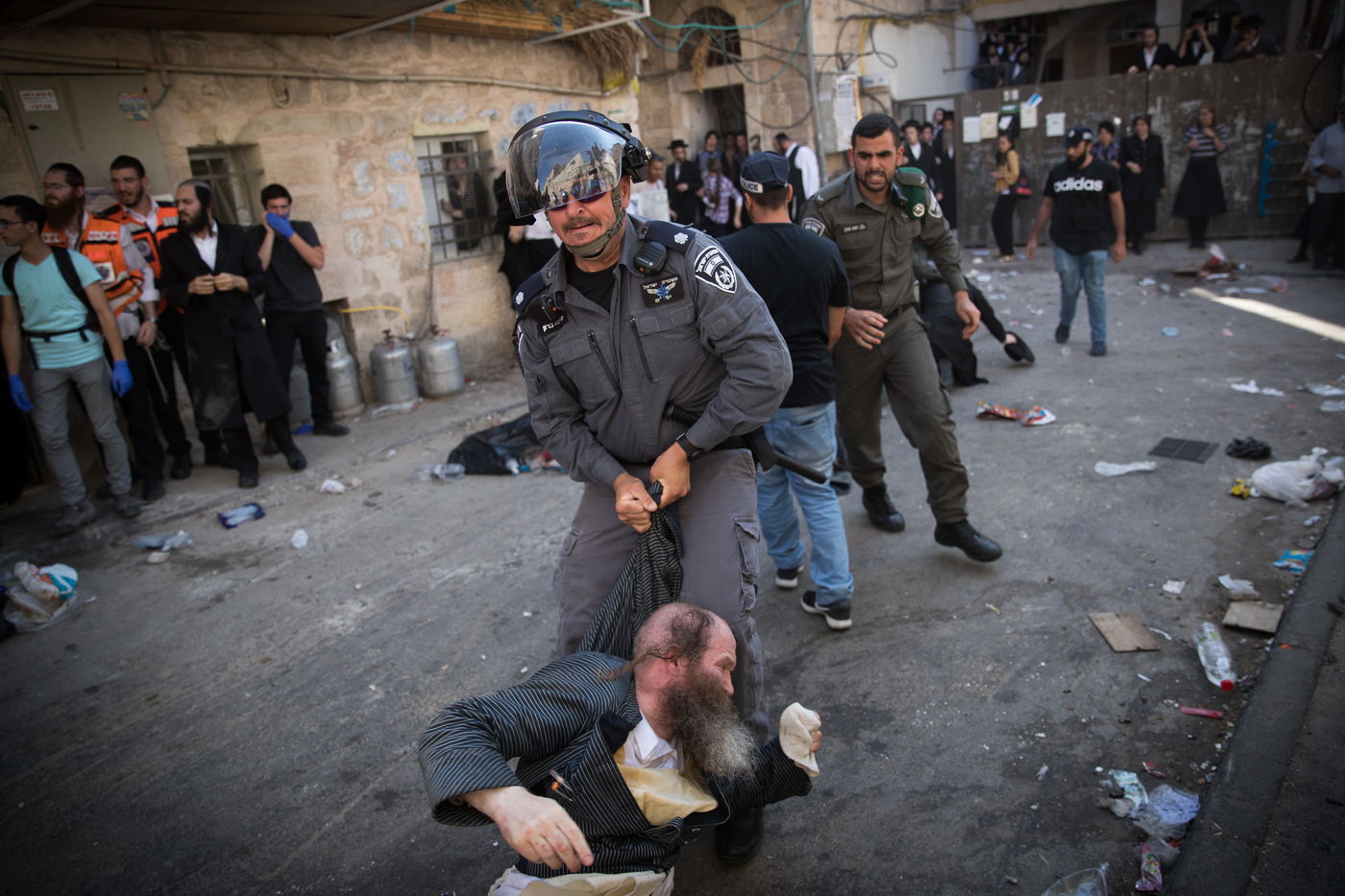 דגלי פלסטין ואלימות • תיעוד ממאה שערים