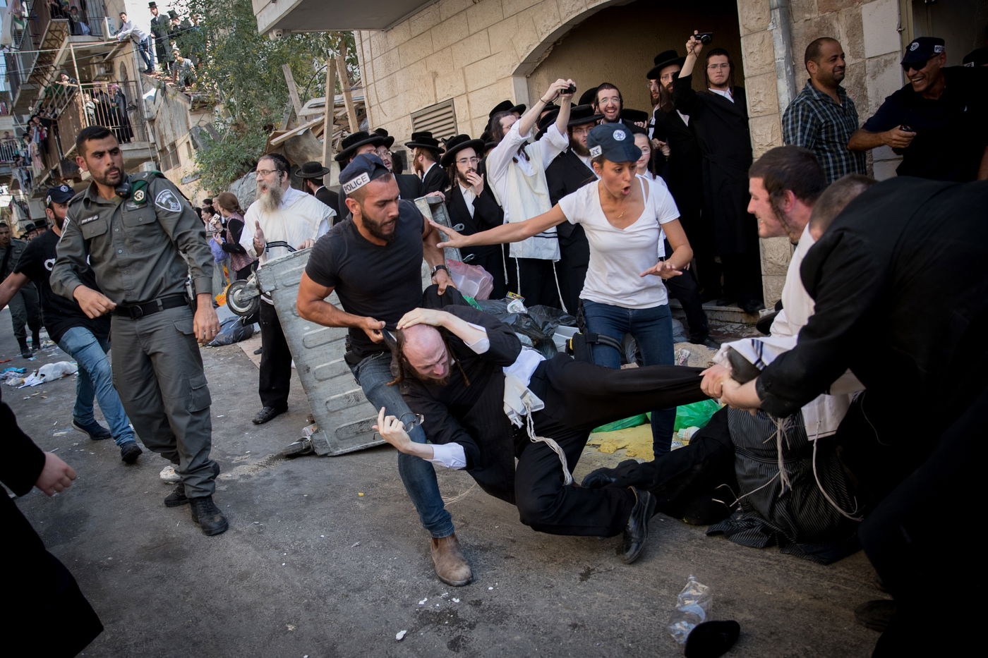 דגלי פלסטין ואלימות • תיעוד ממאה שערים