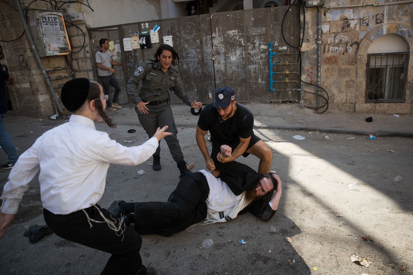 דגלי פלסטין ואלימות • תיעוד ממאה שערים