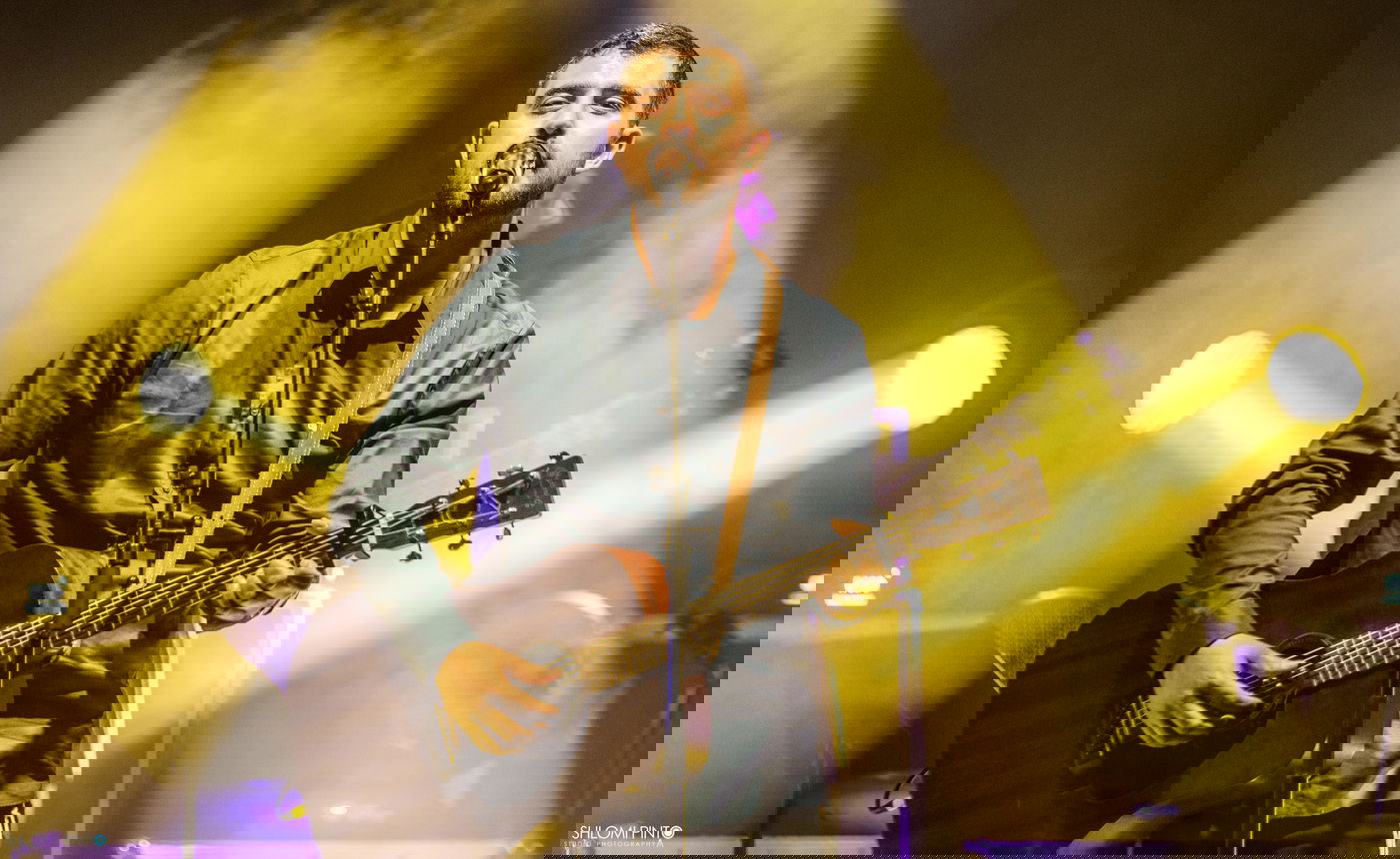 יופיע עם שוואקי. ישי ריבו.