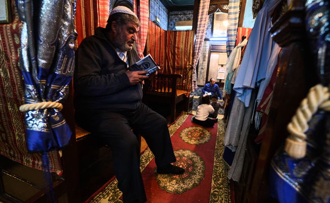 52 תמונות שמציגות את הווי החיים היהודי באי ג'רבה