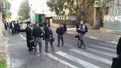 כוחות משטרה הבוקר בשכונות החרדיות