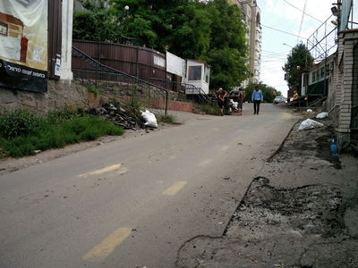 אחד הרחובות הסמוכים לציון