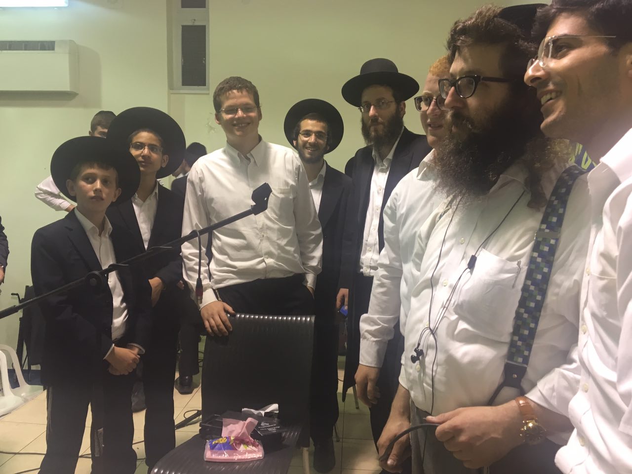 ר' שמואל גריינמן סחף את בני הישיבות • צפו