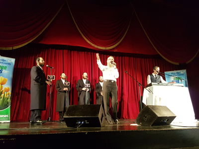 אברהם פריד ו"יחד" ריגשו: "אבינו מלכנו"