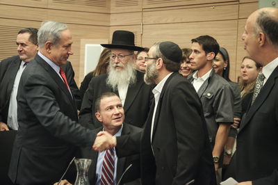 גפני: "ראש הממשלה נקלע למבוך פוליטי ופוחד מהשר כץ"