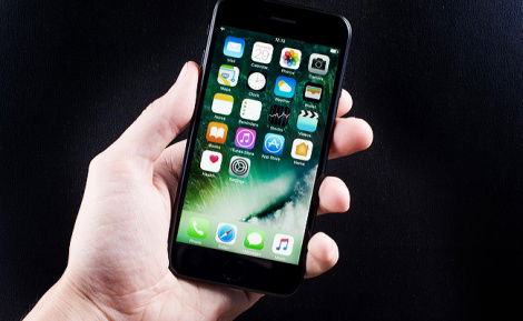 אפל נגד איראן: אפליקציות יוסרו מהאפסטור