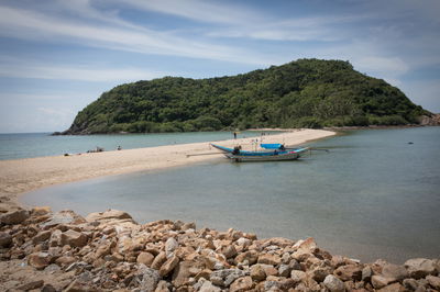 גלריה מחופיה הקסומים של תאילנד • צפו