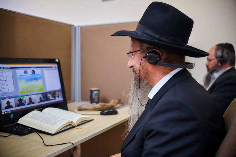 שני "בתי ספר מקוונים" חדשים נפתחו ברוסיה