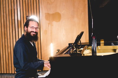 אחיה אשר כהן אלורו - "קול דודי דופק"