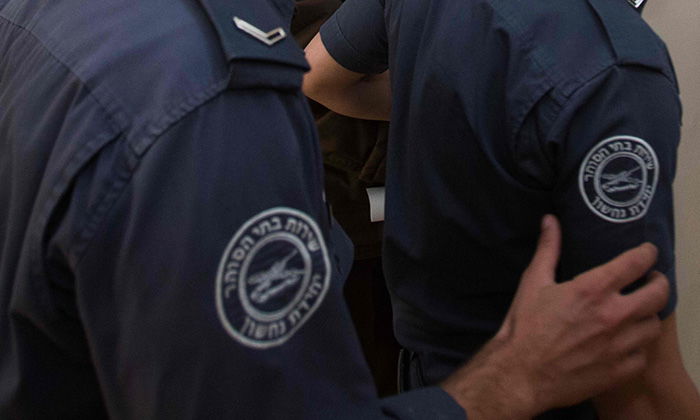 "איש הברזל": הסוכן שהפליל עשרות עבריינים