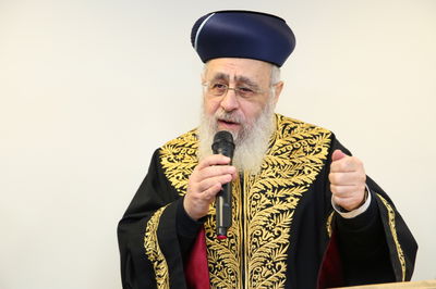 הלכה יומית עם הראשון לציון הגר"י יוסף: שומע ומשמיע יכוונו בתקיעה